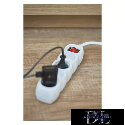 Priză multiplă EMOS (prelungitor) 4 prize 3 m 1,5 mm² comutabilă