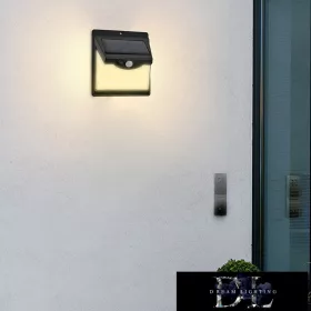   Lampă solară UNIVERSO-PIR 3,7V-1200mAH 5,5V-0,55W 120lm IP65 negru